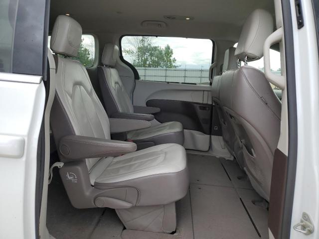 2018 Chrysler Pacifica Touring L VIN: 2C4RC1BGXJR237133 Lot: 58129884