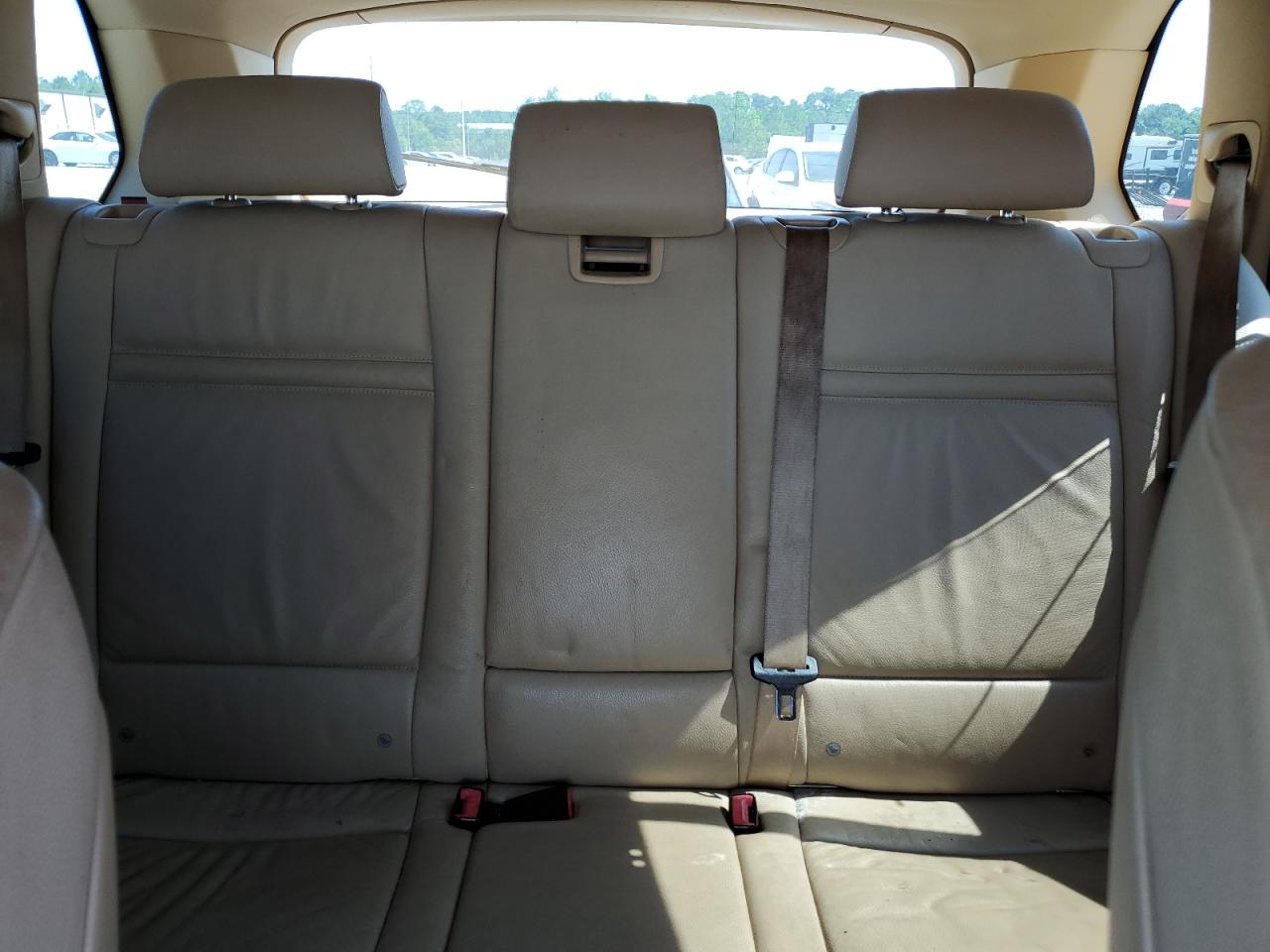 5UXFE4C55AL380994 2010 BMW X5 xDrive30I