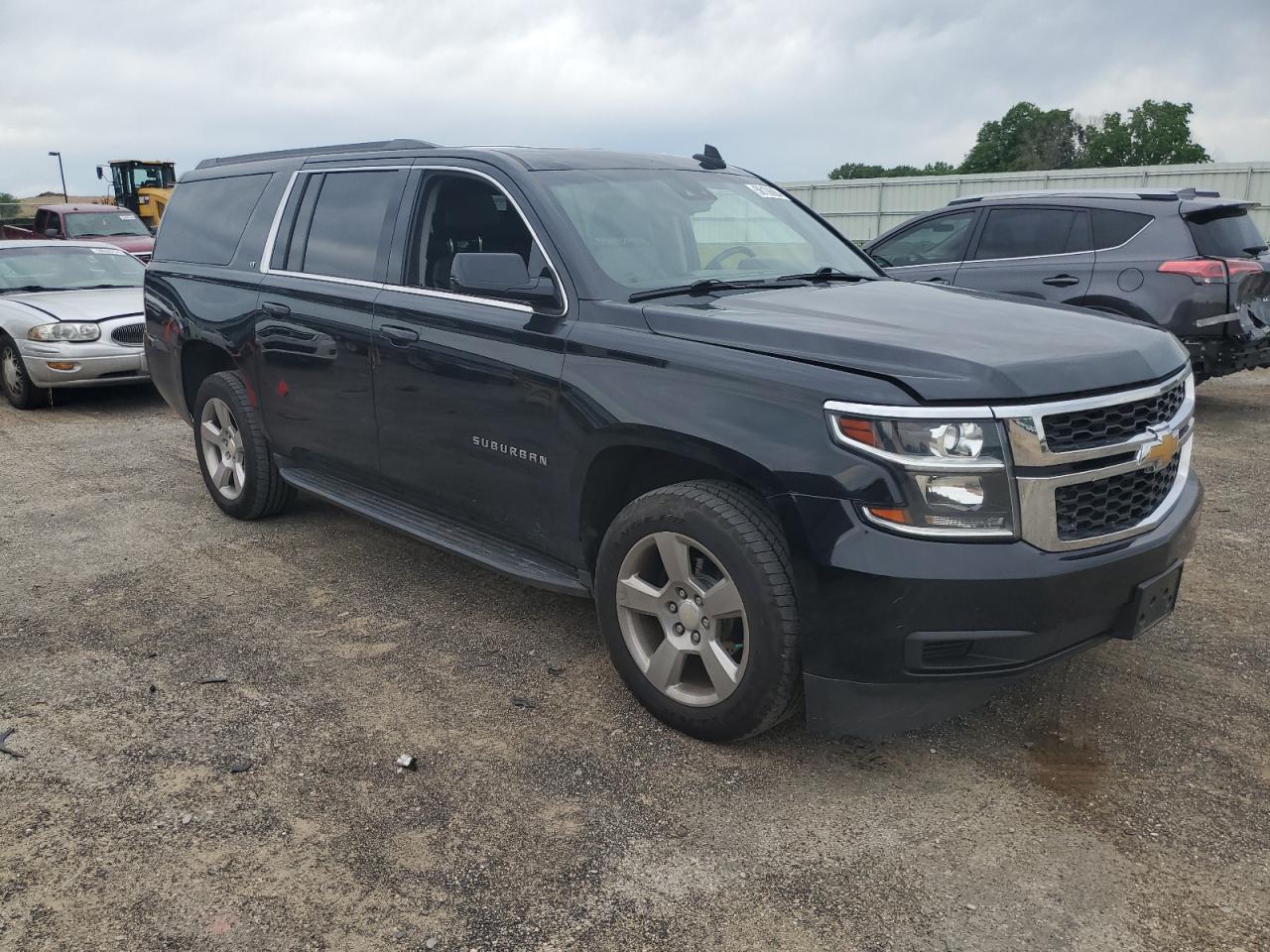 1GNSKHKC8HR114450 2017 Chevrolet Suburban K1500 Lt