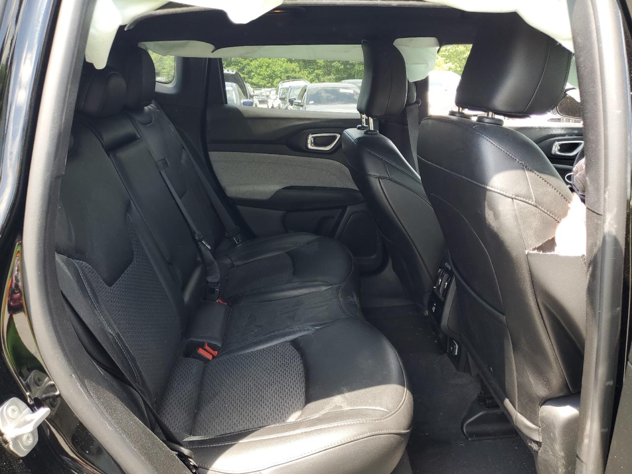 3C4NJDBN7PT503184 2023 Jeep Compass Latitude