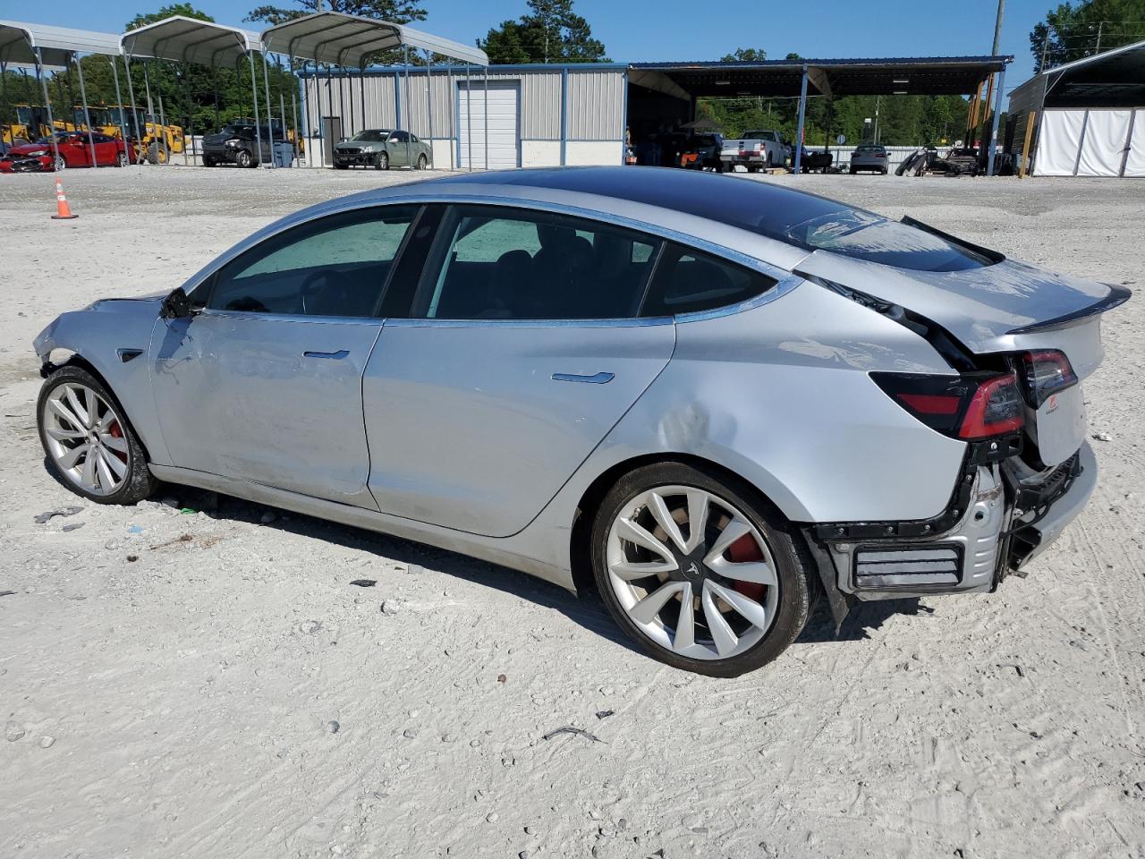 2018 Tesla Model 3 vin: 5YJ3E1EA9JF006131