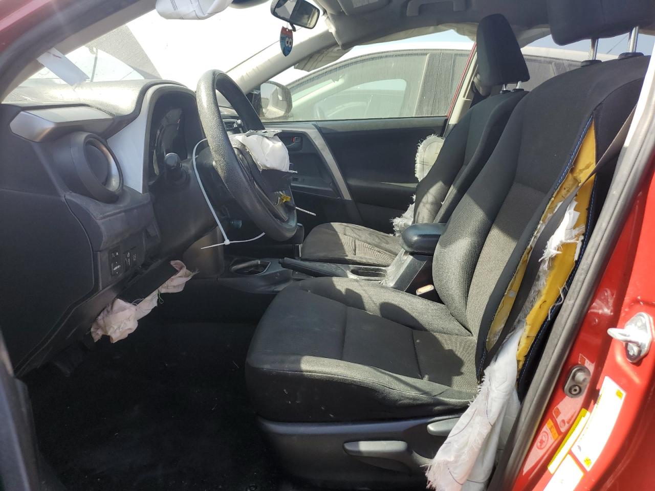 JTMZFREV7HJ116414 2017 Toyota Rav4 Le