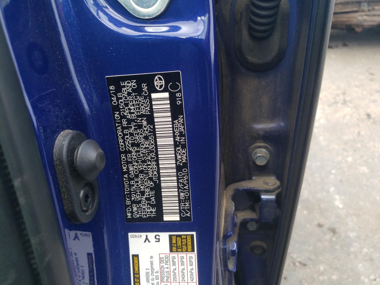 JTDKBRFU9J3065172 2018 Toyota Prius