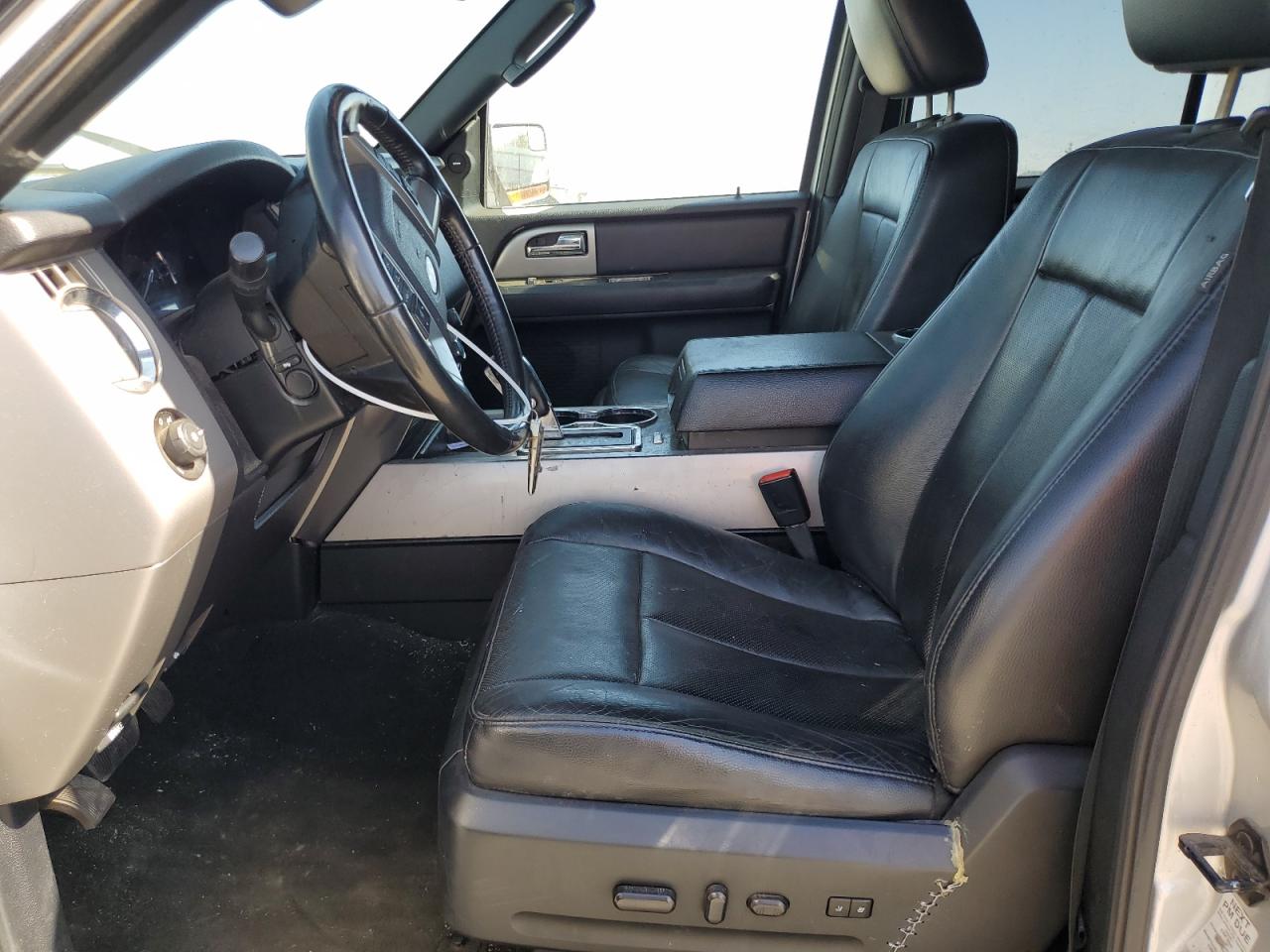 1FMJU2AT3GEF49312 2016 Ford Expedition Limited