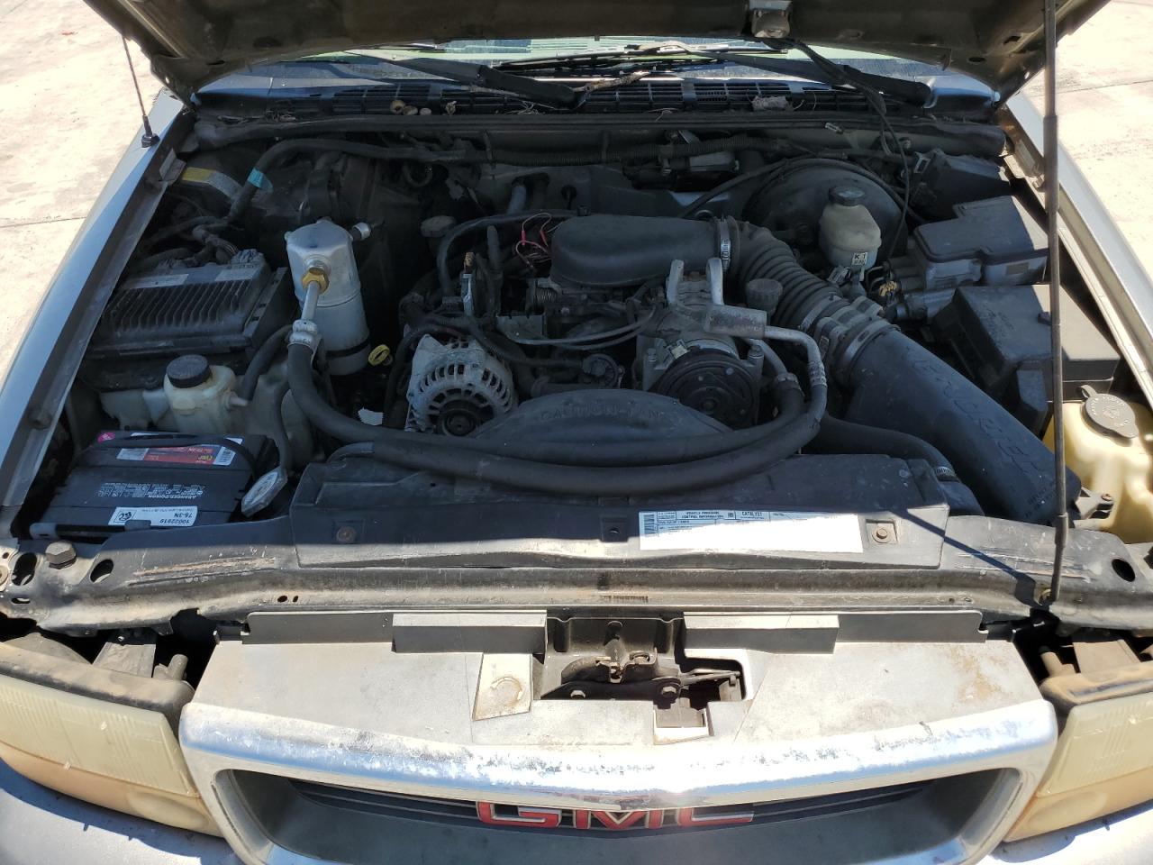 1GKCS13W2Y2193513 2000 GMC Jimmy