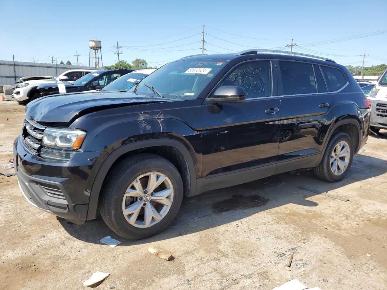 1V2BR2CA1JC502044 2018 Volkswagen Atlas