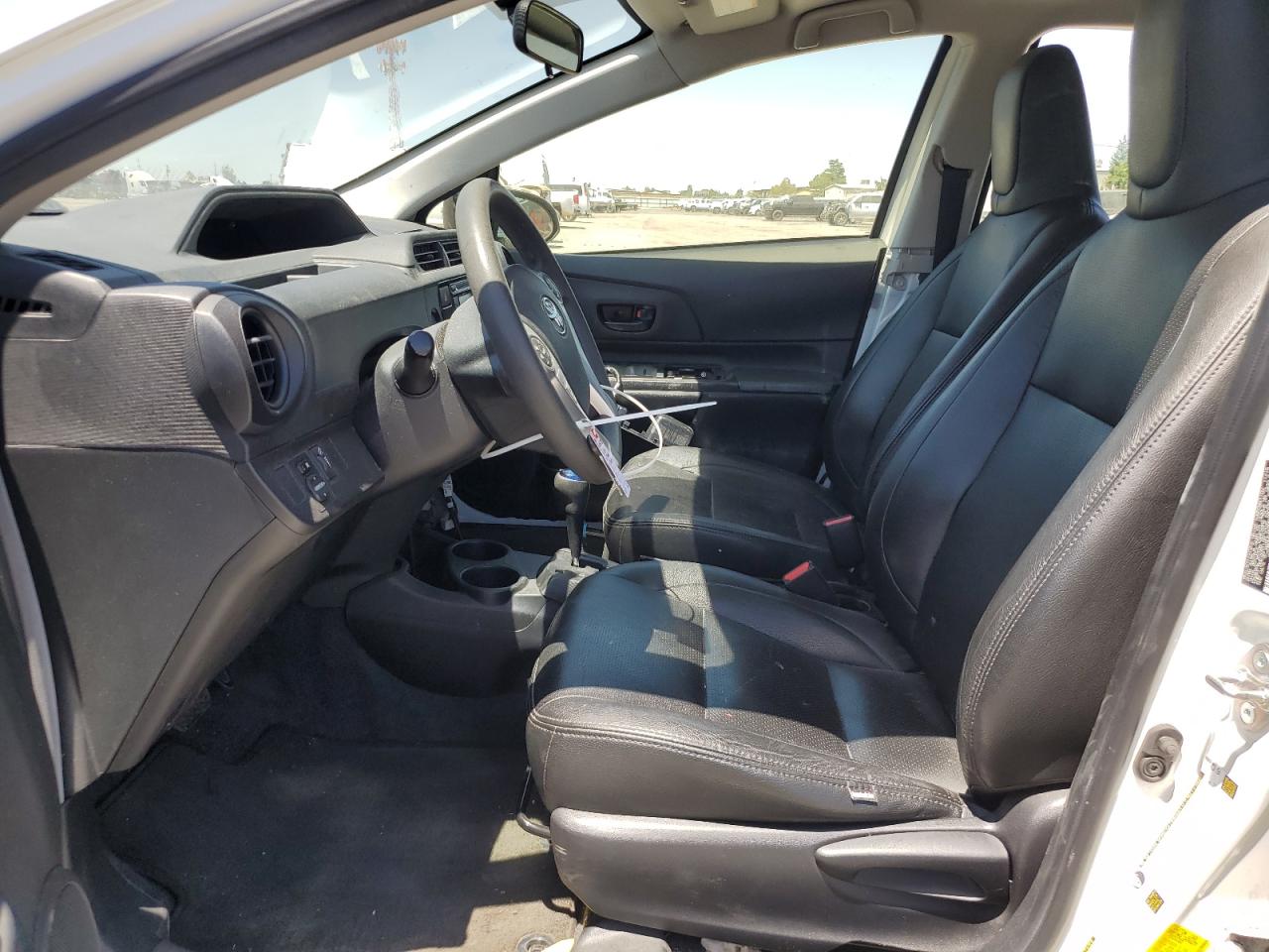 JTDKDTB30G1115479 2016 Toyota Prius C