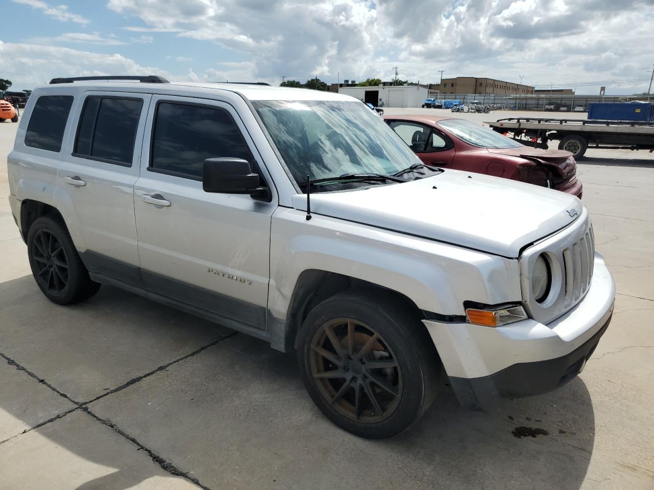 1C4NJPBBXDD102284 2013 Jeep Patriot Sport