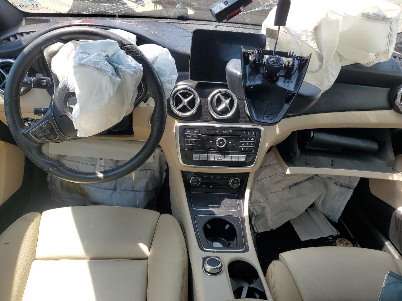 WDCTG4EB8KU015443 2019 Mercedes-Benz Gla 250