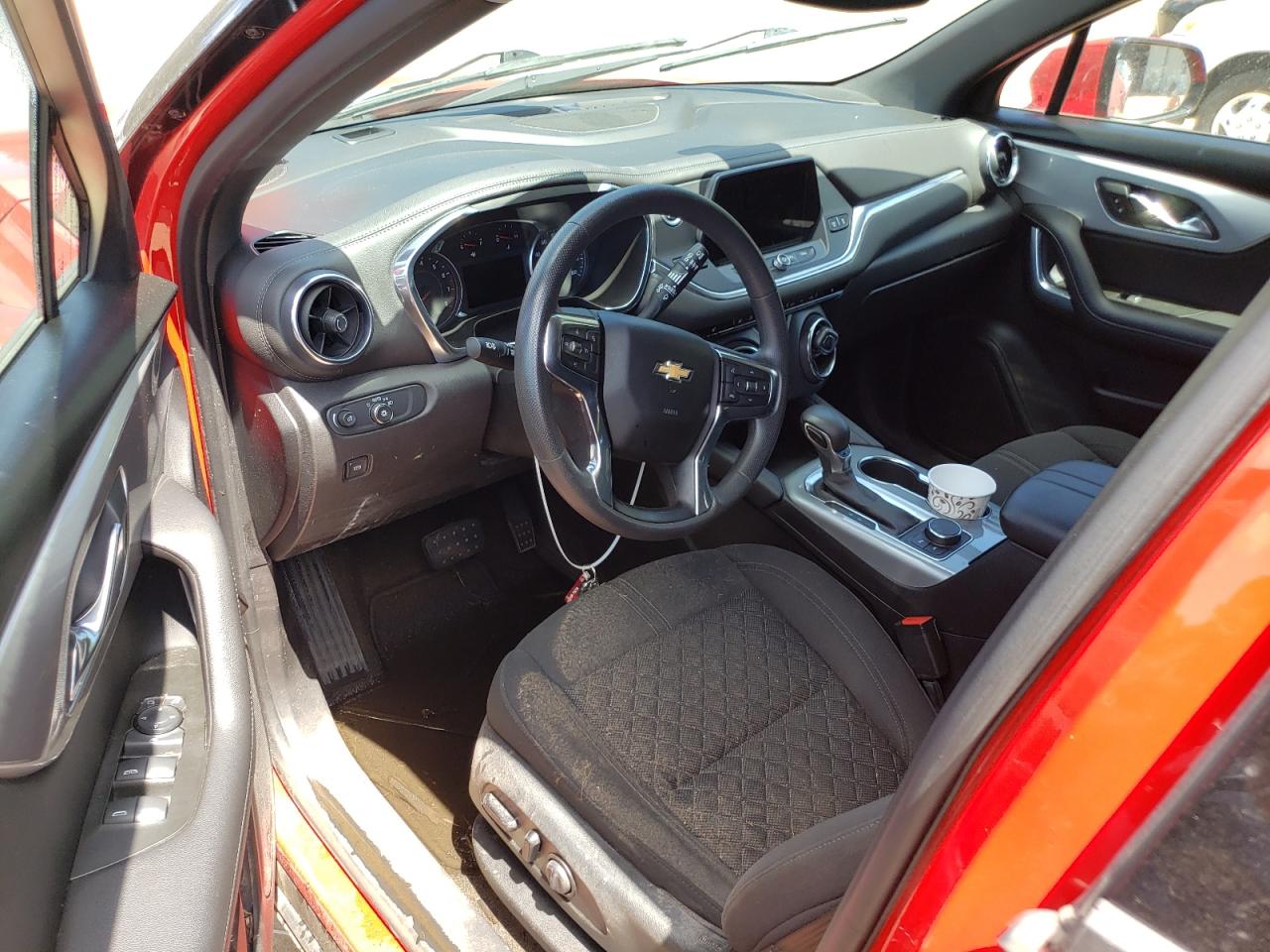 3GNKBHR47MS529359 2021 Chevrolet Blazer 2Lt