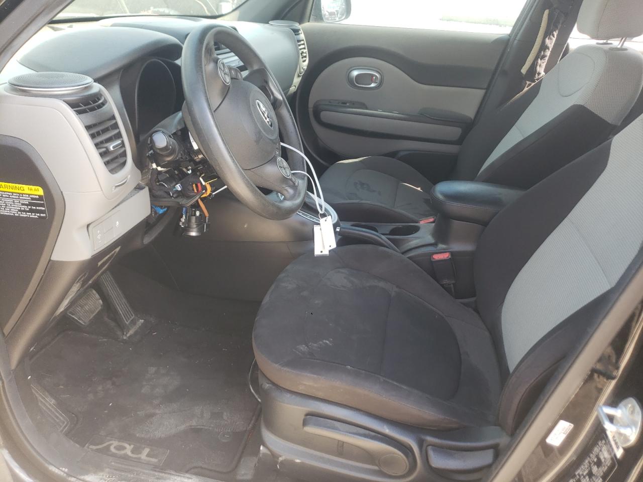 KNDJN2A2XJ7895815 2018 Kia Soul