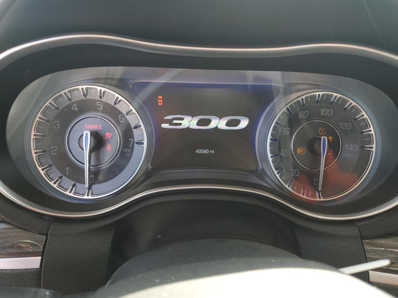 2C3CCAAG0JH331930 2018 Chrysler 300 Touring