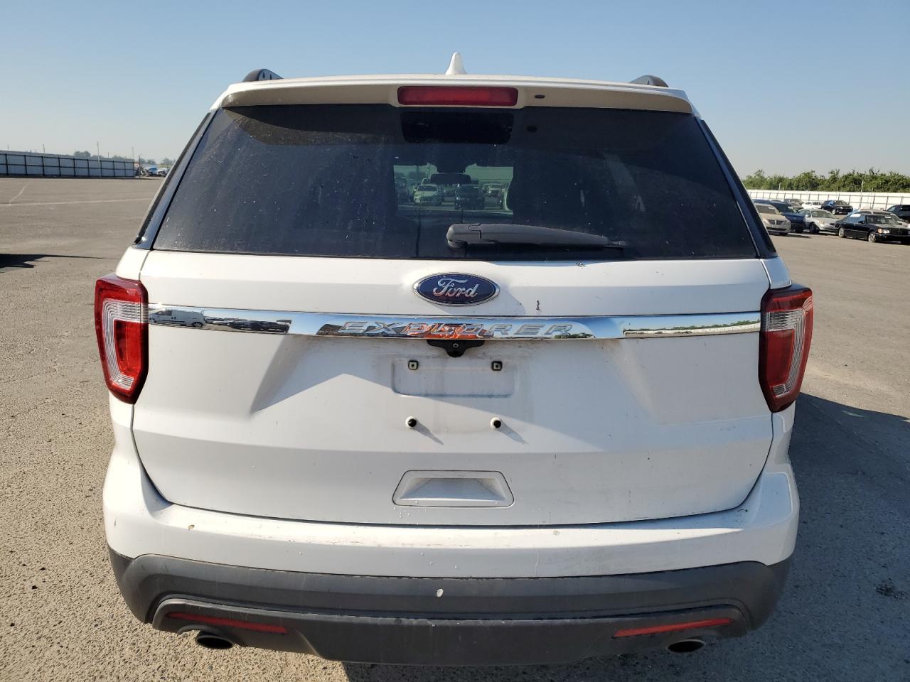 1FM5K7B80HGD21837 2017 Ford Explorer