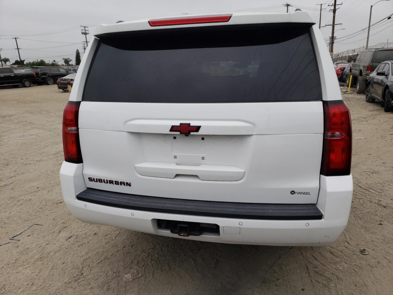 1GNSKHKC9KR187110 2019 Chevrolet Suburban K1500 Lt