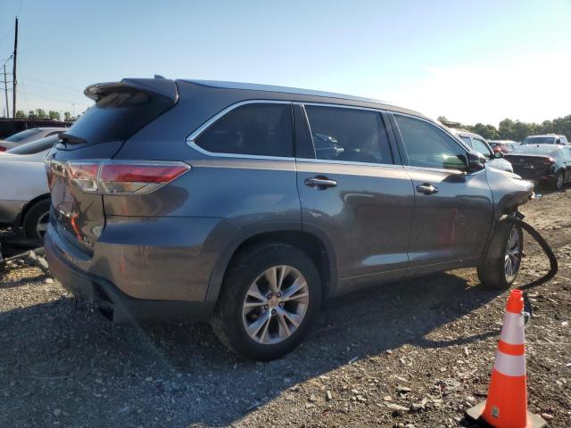 VIN 5TDKKRFH4FS041872 2015 Toyota Highlander, Xle no.3