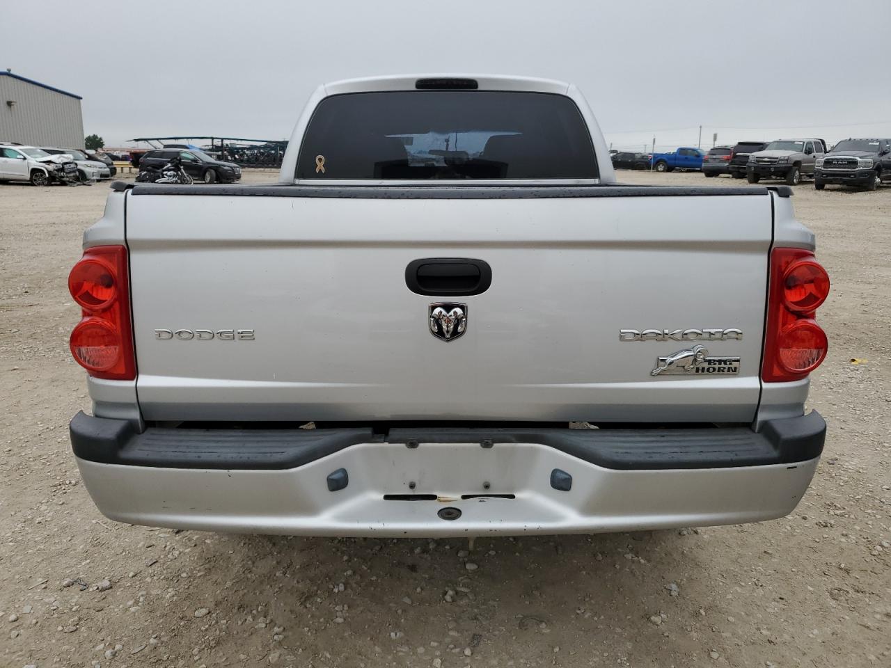 1D7RE3GK9BS623213 2011 Dodge Dakota Slt