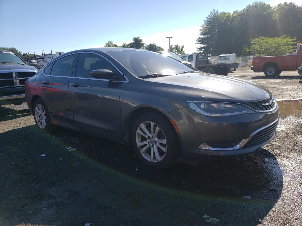 2015 Chrysler 200 Limited vin: 1C3CCCAB1FN571907