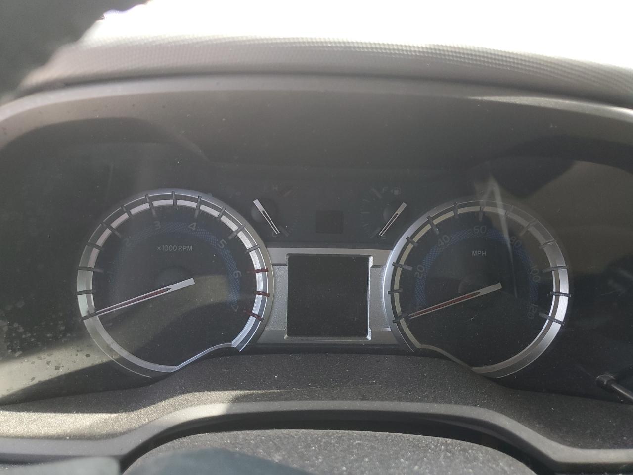 JTEZU5JR2F5084870 2015 Toyota 4Runner Sr5