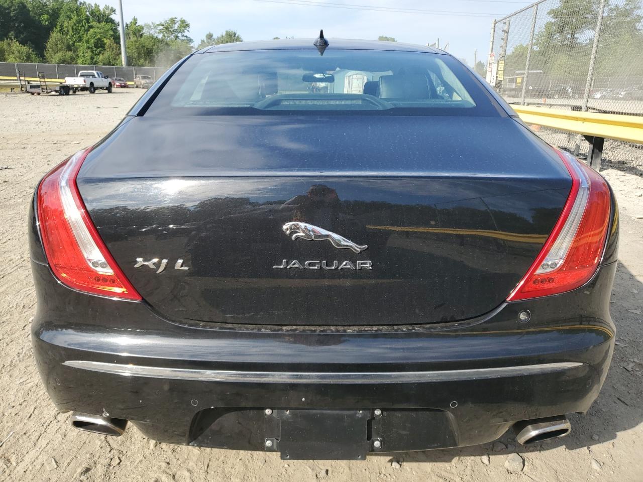 SAJWJ2GD5F8V90820 2015 Jaguar Xjl Portfolio