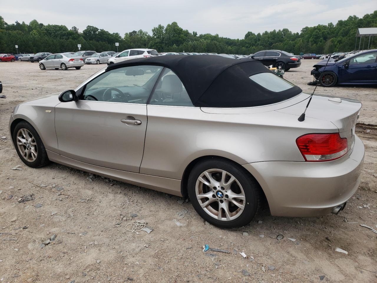 WBAUL73569VJ75245 2009 BMW 128 I