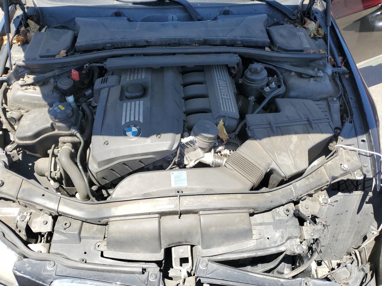 WBAPK5G58BNN25320 2011 BMW 328 Xi Sulev