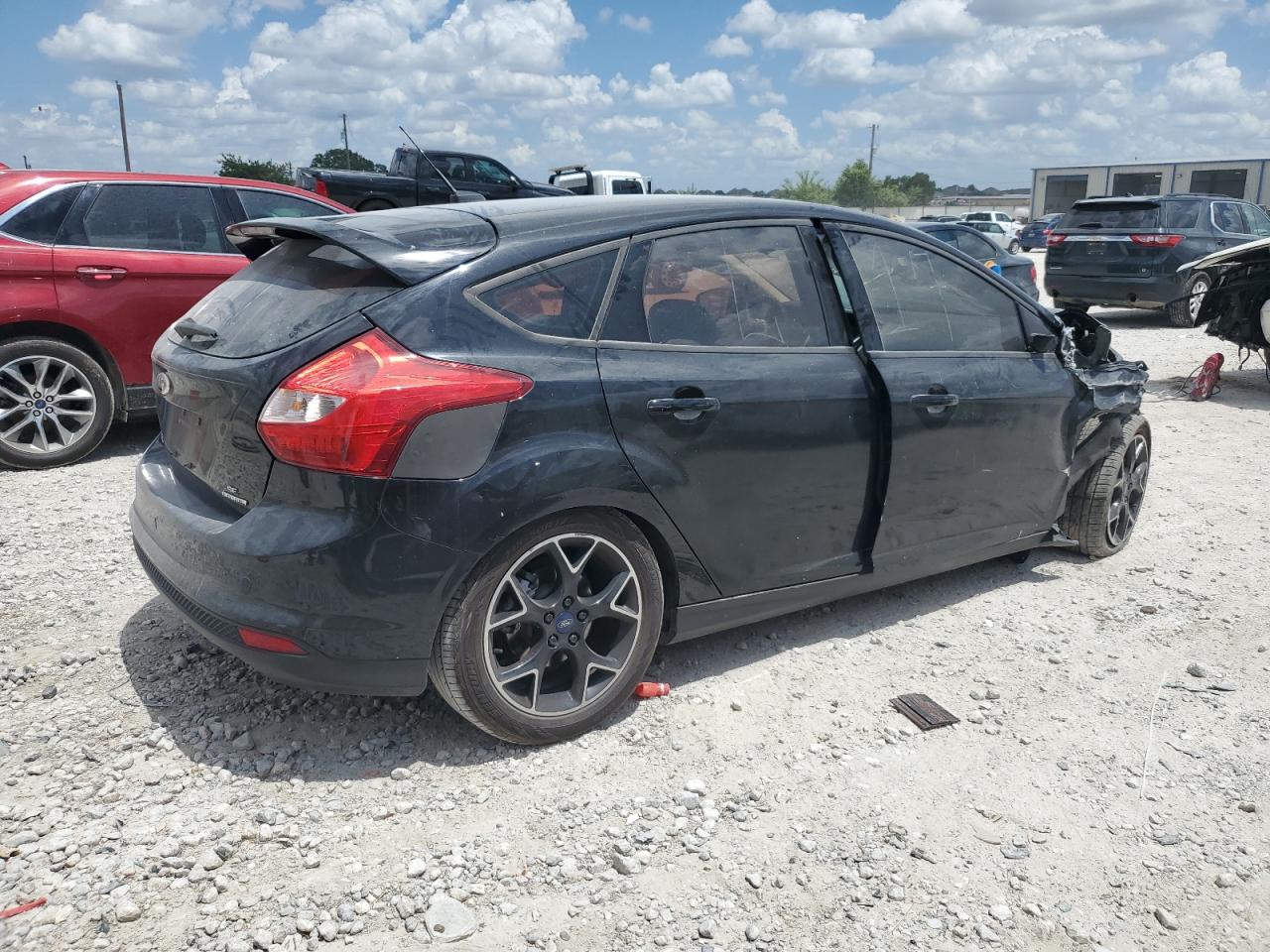 2013 Ford Focus Se vin: 1FADP3K2XDL307196