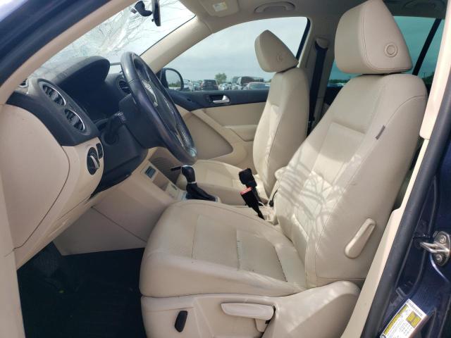 2015 VOLKSWAGEN TIGUAN S - WVGAV7AX8FW565916