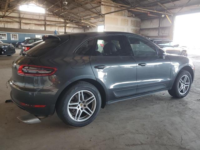 VIN WP1AA2A57HLB82098 2017 Porsche Macan no.3