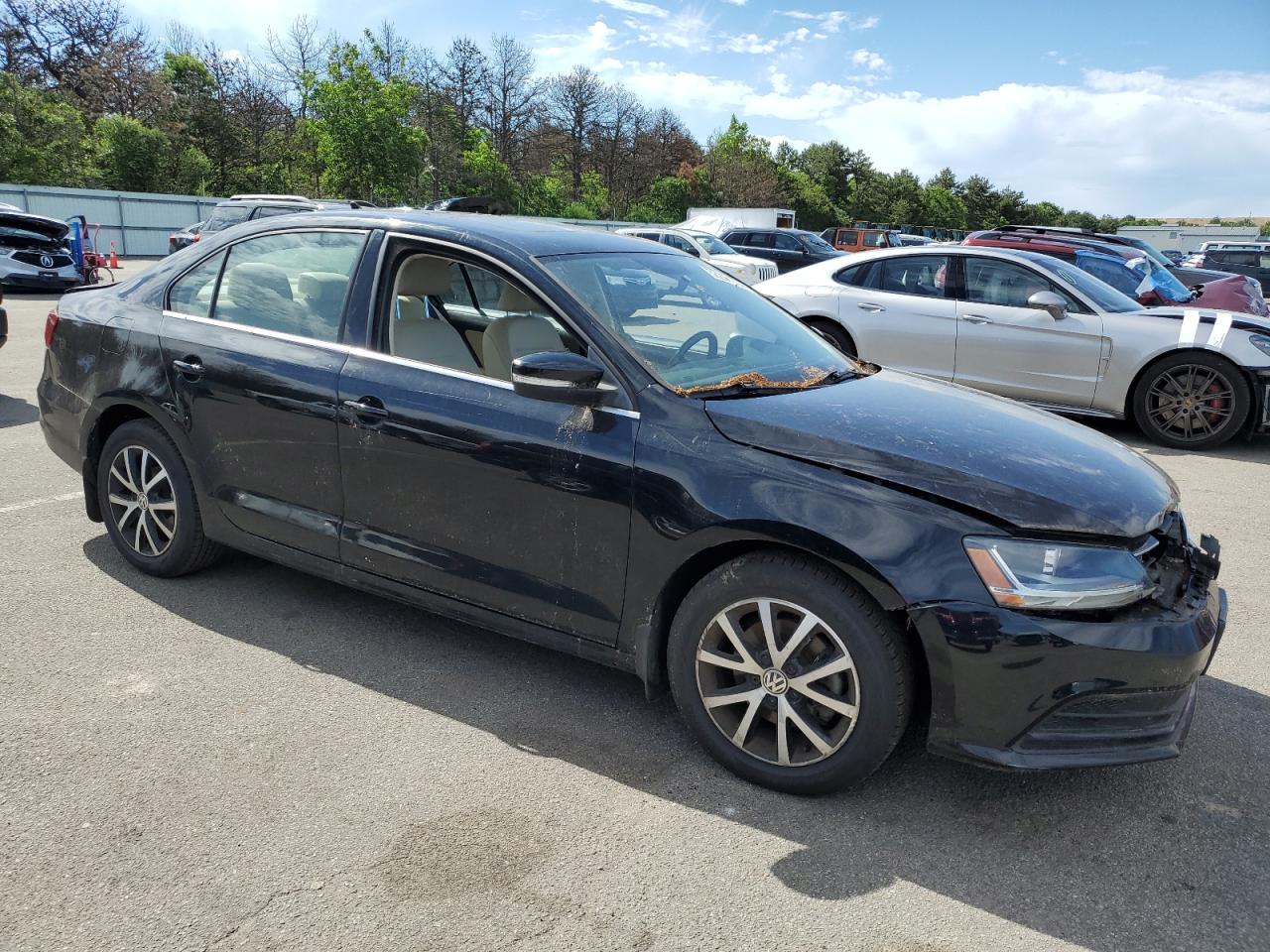 3VWDB7AJ1HM228607 2017 Volkswagen Jetta Se