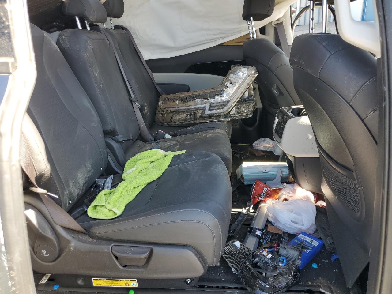 KNDNE5H35R6432547 2024 Kia Carnival Sx