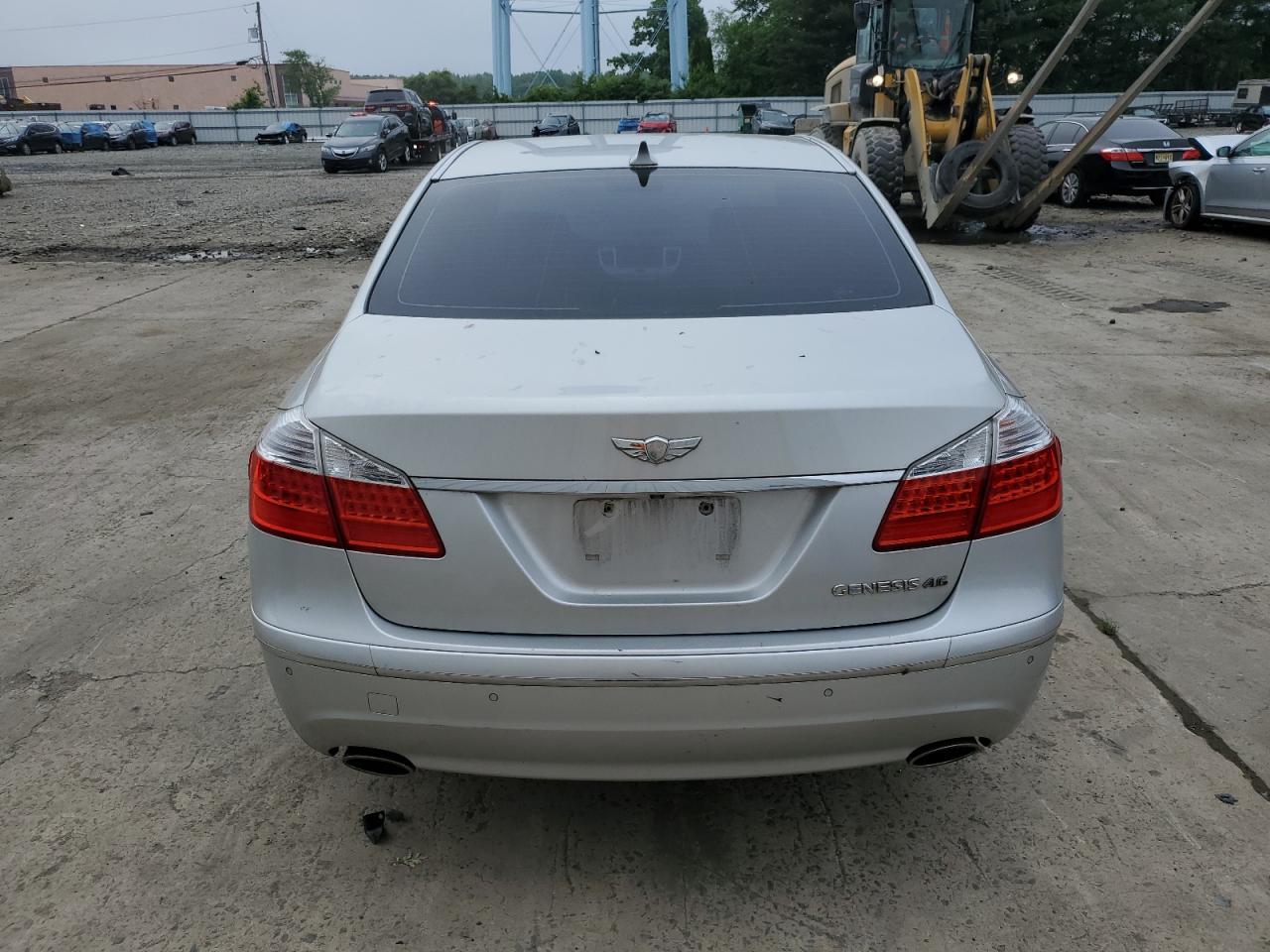 KMHGC4DF2BU128405 2011 Hyundai Genesis 4.6L