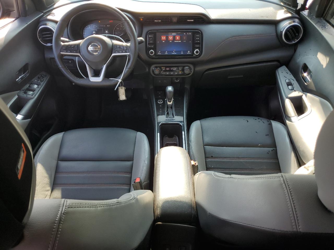 3N1CP5DV8ML555401 2021 Nissan Kicks Sr