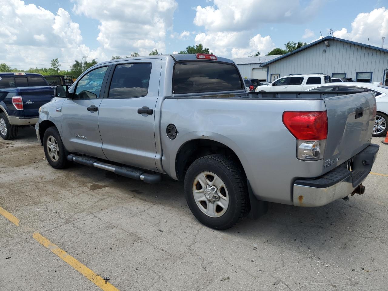 5TFDV541X8X067470 2008 Toyota Tundra Crewmax