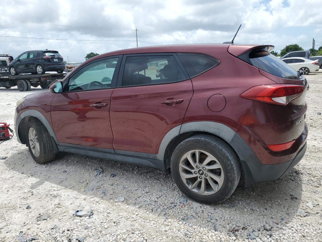 KM8J23A45GU056807 2016 Hyundai Tucson Se