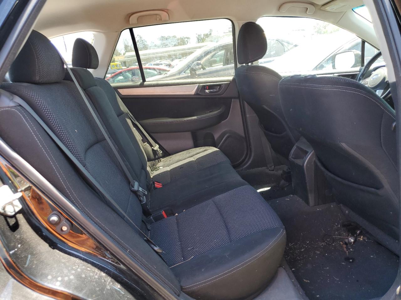 4S4BSACC2G3252898 2016 Subaru Outback 2.5I Premium