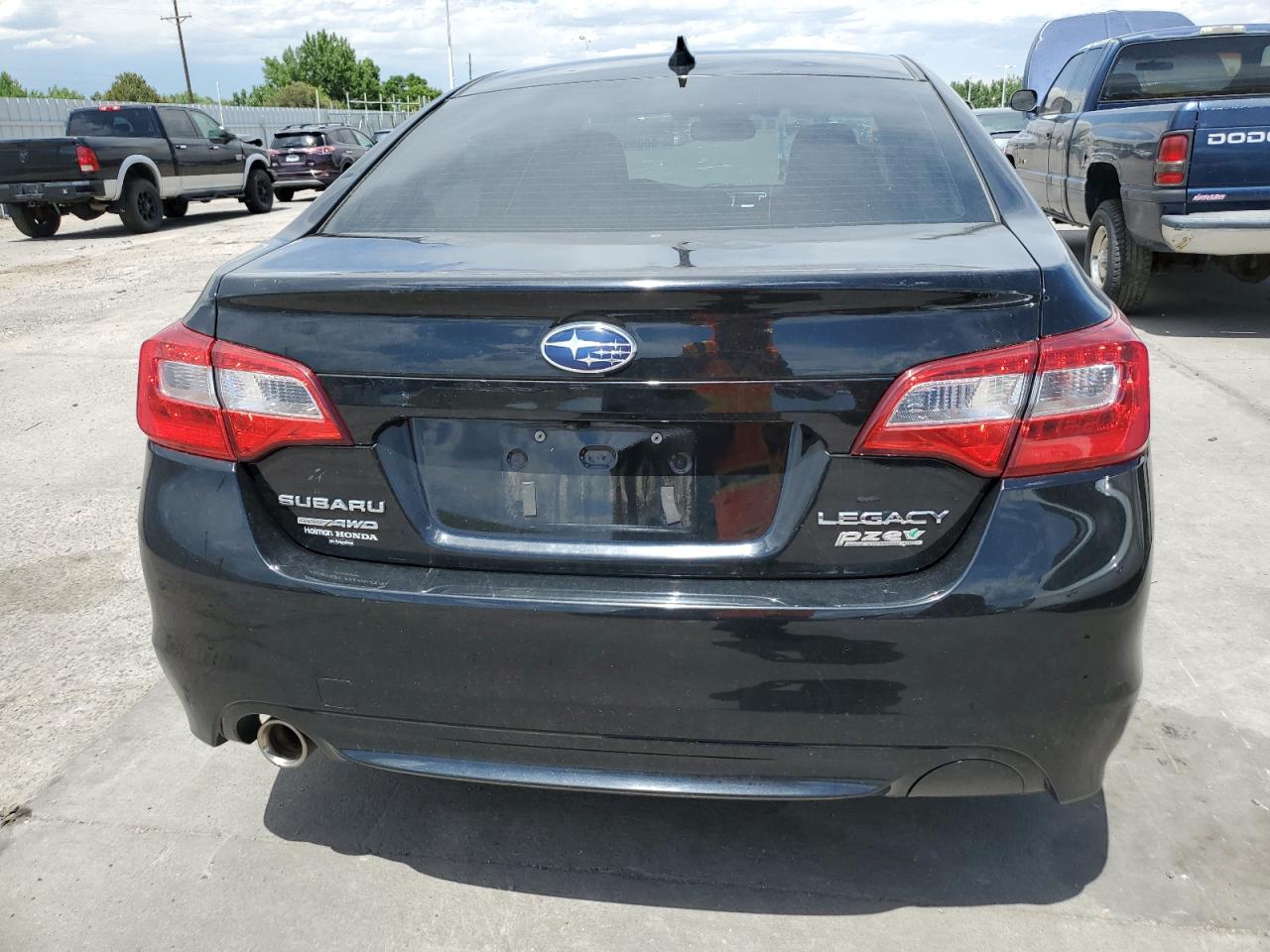 4S3BNAH62G3054823 2016 Subaru Legacy 2.5I Premium