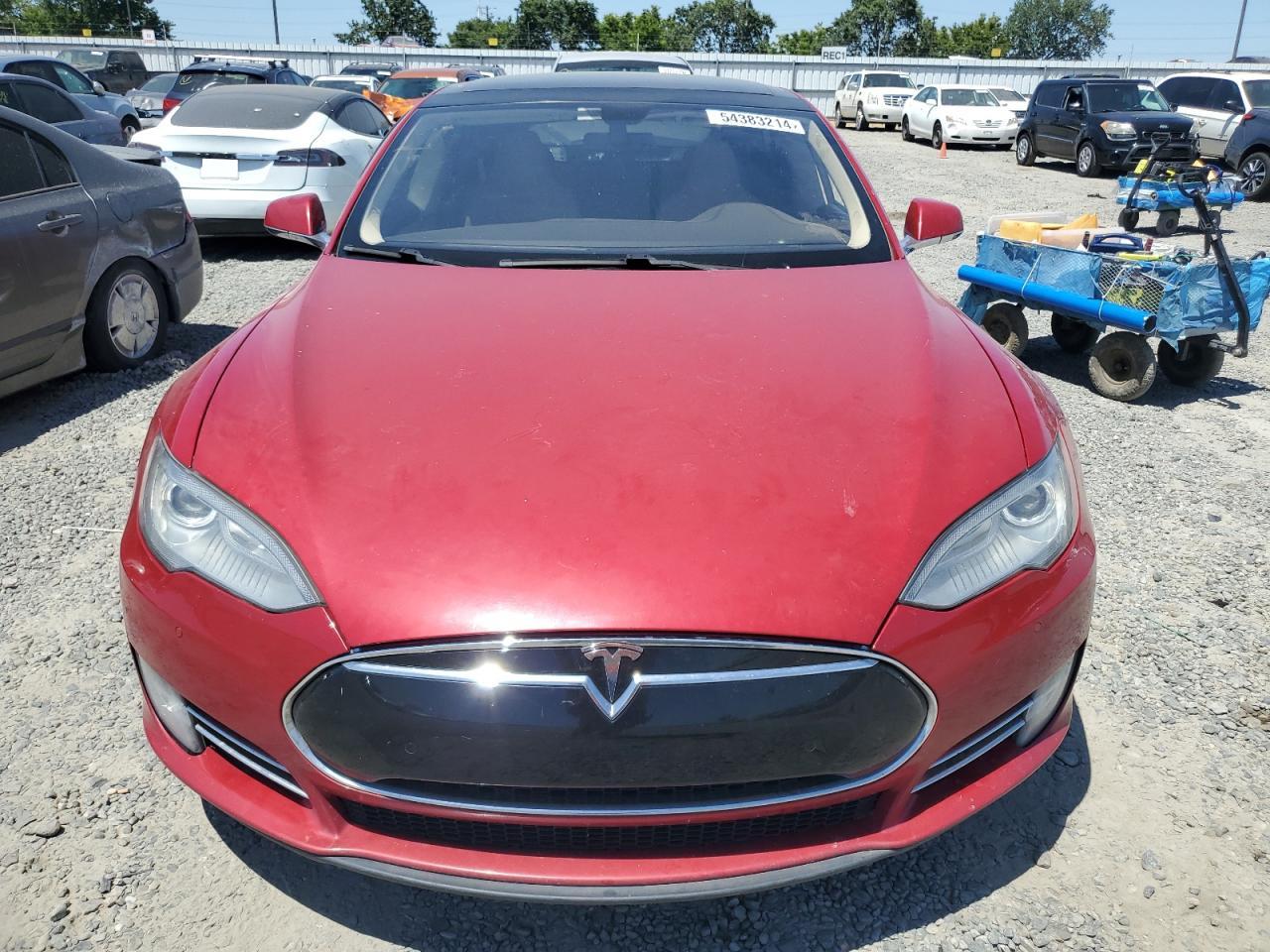 2014 Tesla Model S vin: 5YJSA1H11EFP52257