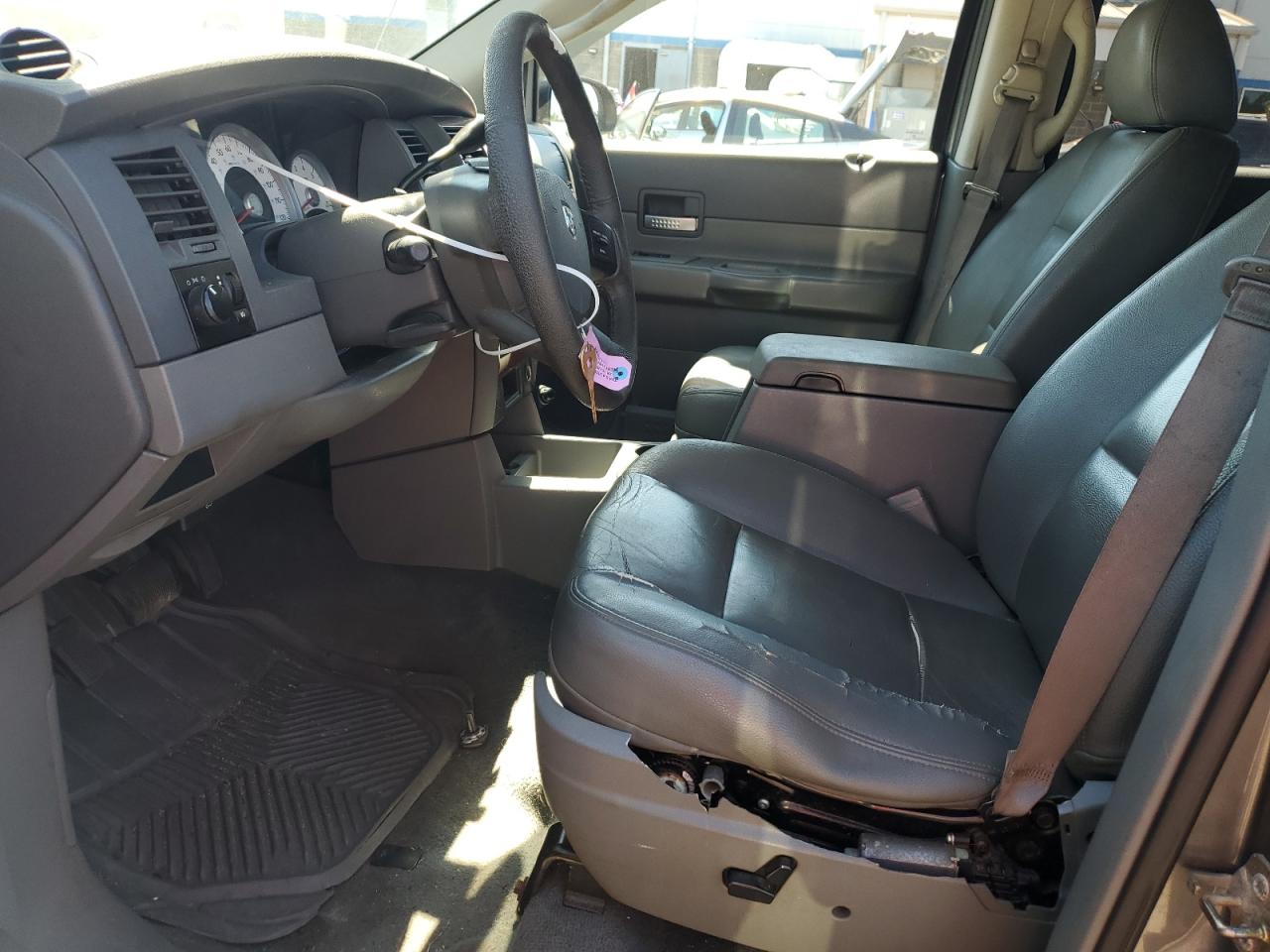 1D4HB48N95F549739 2005 Dodge Durango Slt