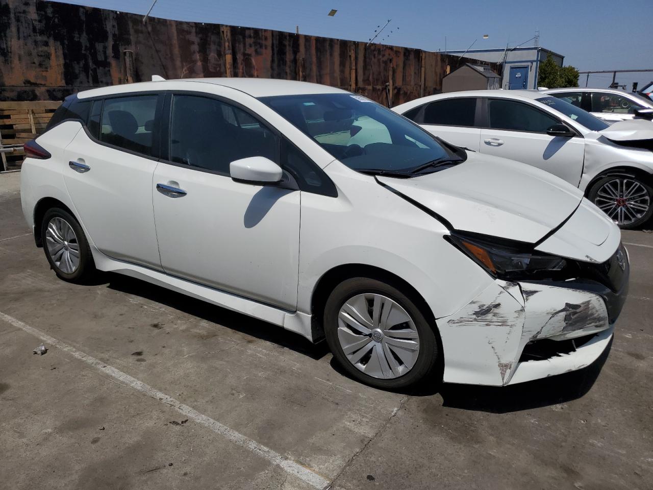 1N4AZ1BV9PC557156 2023 Nissan Leaf S