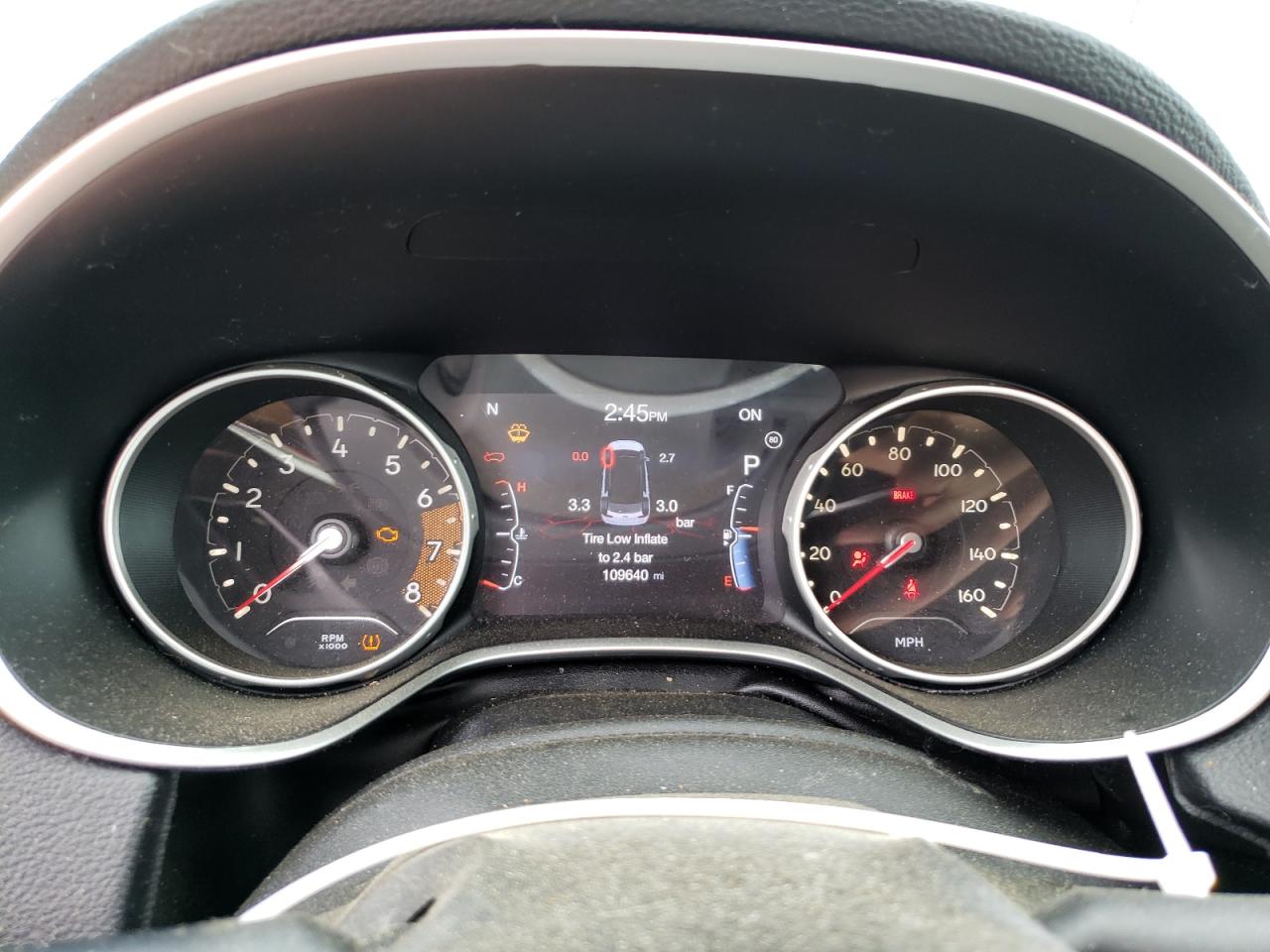 3C4NJDCB1JT329950 2018 Jeep Compass Limited