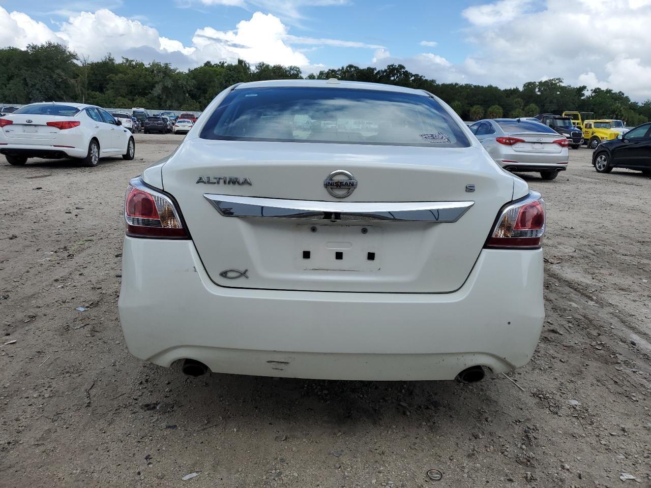 1N4AL3AP9FN343674 2015 Nissan Altima 2.5