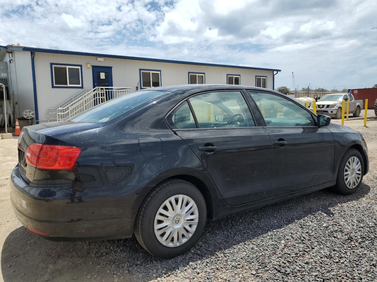 2013 Volkswagen Jetta Base vin: 3VW2K7AJ4DM298538