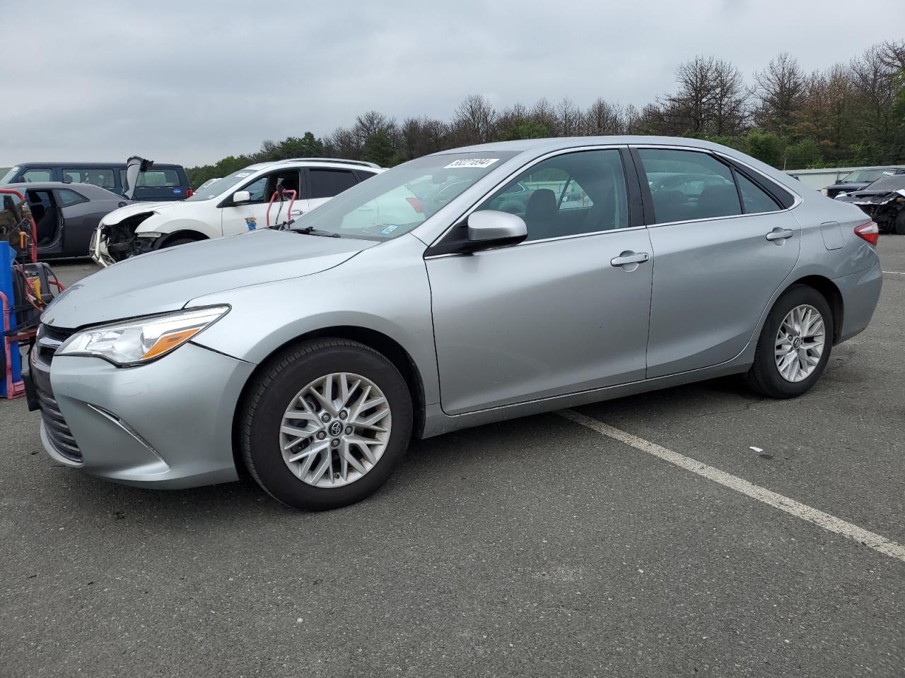 4T1BF1FK6GU581573 2016 Toyota Camry Le