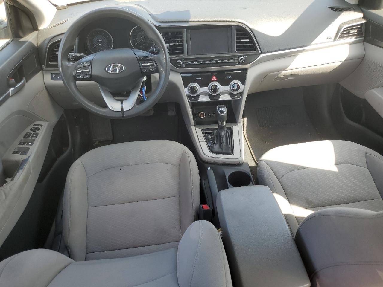 5NPD84LF7KH417140 2019 Hyundai Elantra Sel