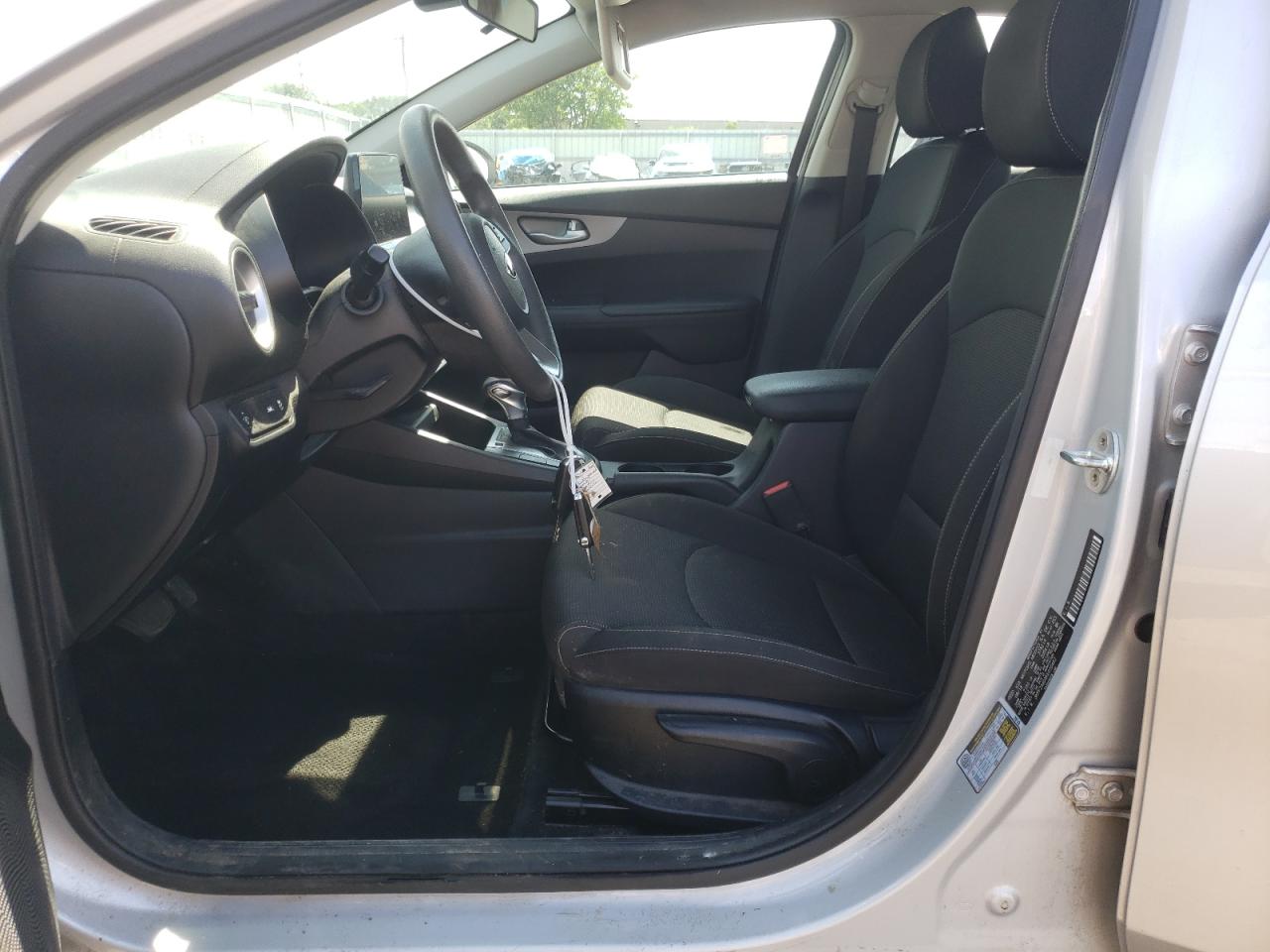 3KPF24ADXKE010462 2019 Kia Forte Fe