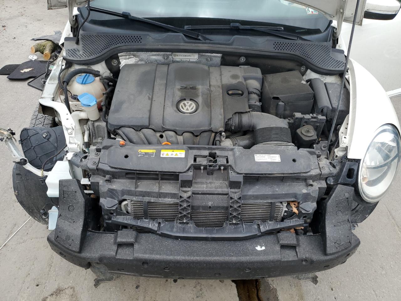 3VWJP7AT6CM659751 2012 Volkswagen Beetle