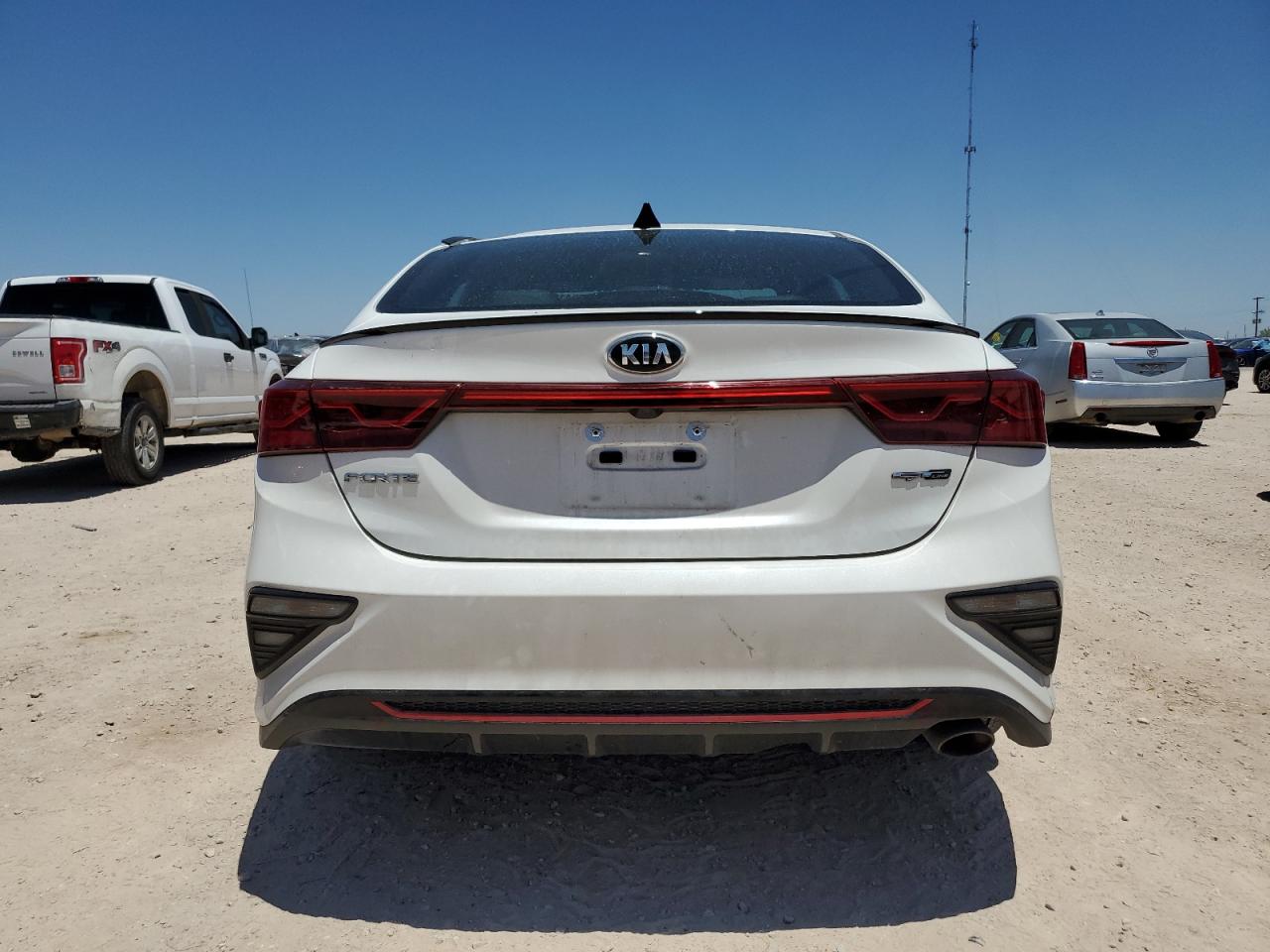 3KPF34AD4ME305430 2021 Kia Forte Gt Line