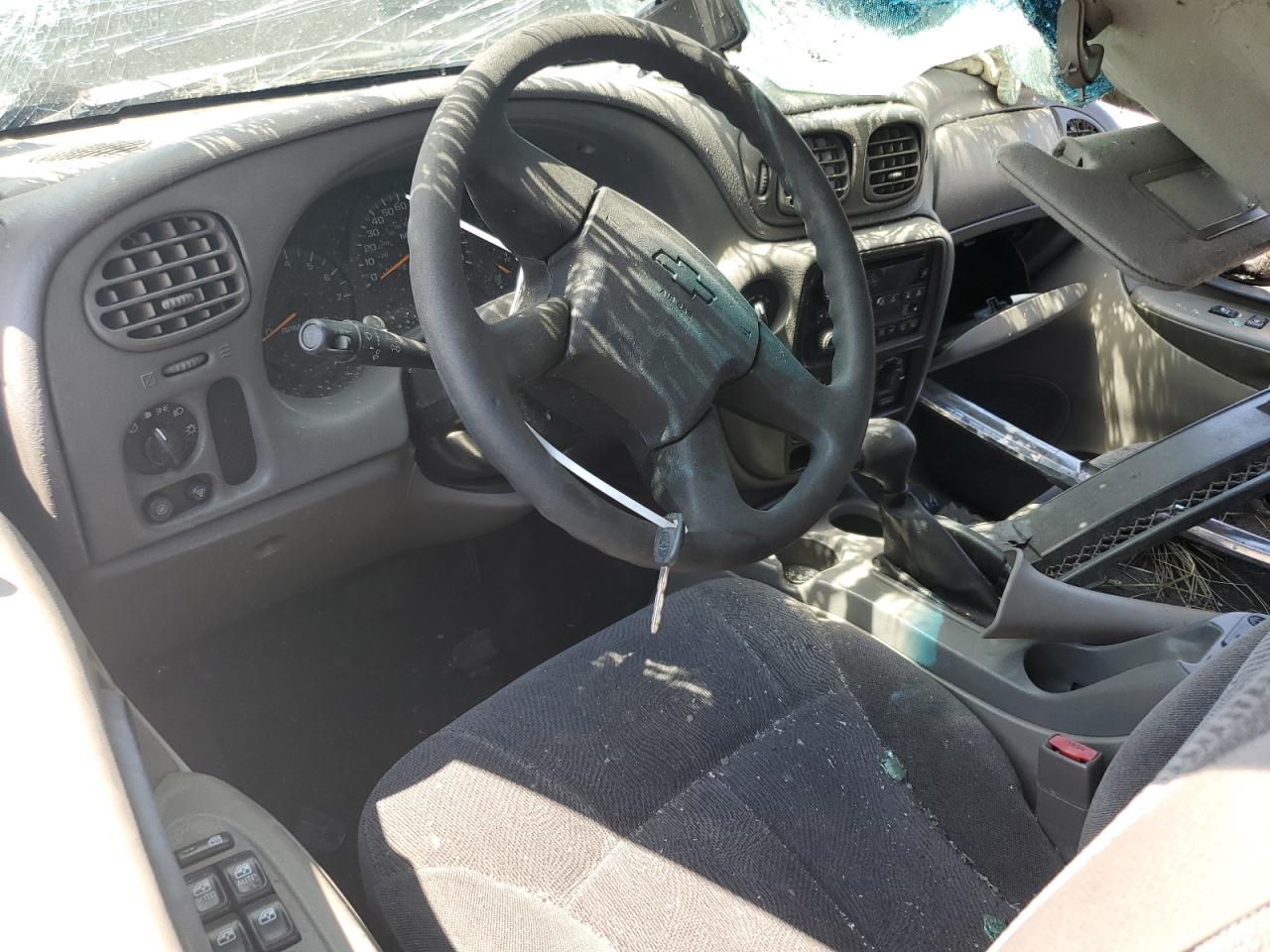 1GNDT13S442290885 2004 Chevrolet Trailblazer Ls