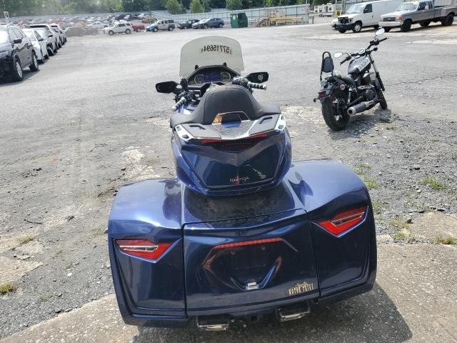 2018 HONDA GL1800 D JH2SC7955JK000631
