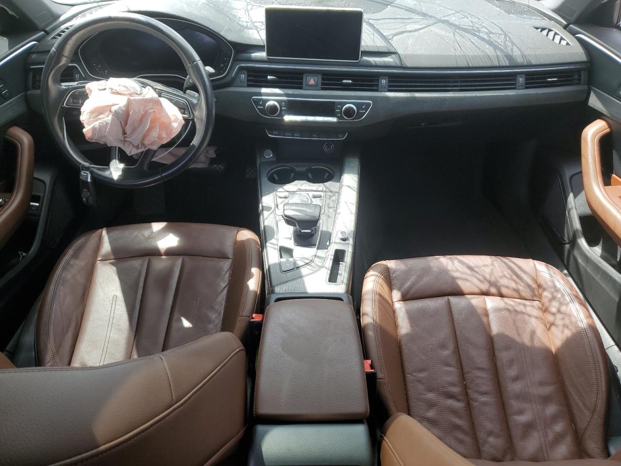 WAULNAF46HN046085 2017 Audi A4 Premium Plus